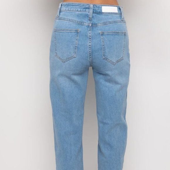 Elaine Let's Split: Boyfriend Jeans 9 or 11 - Picture 6 of 8